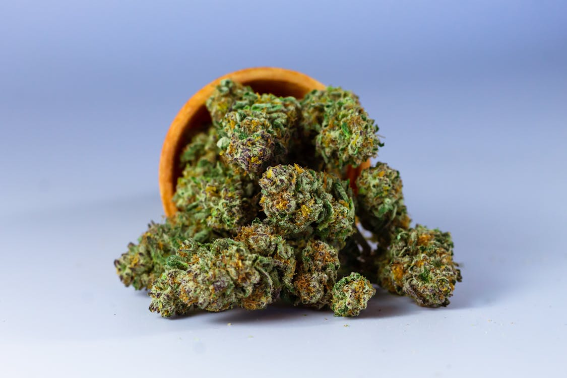 green and orange kush